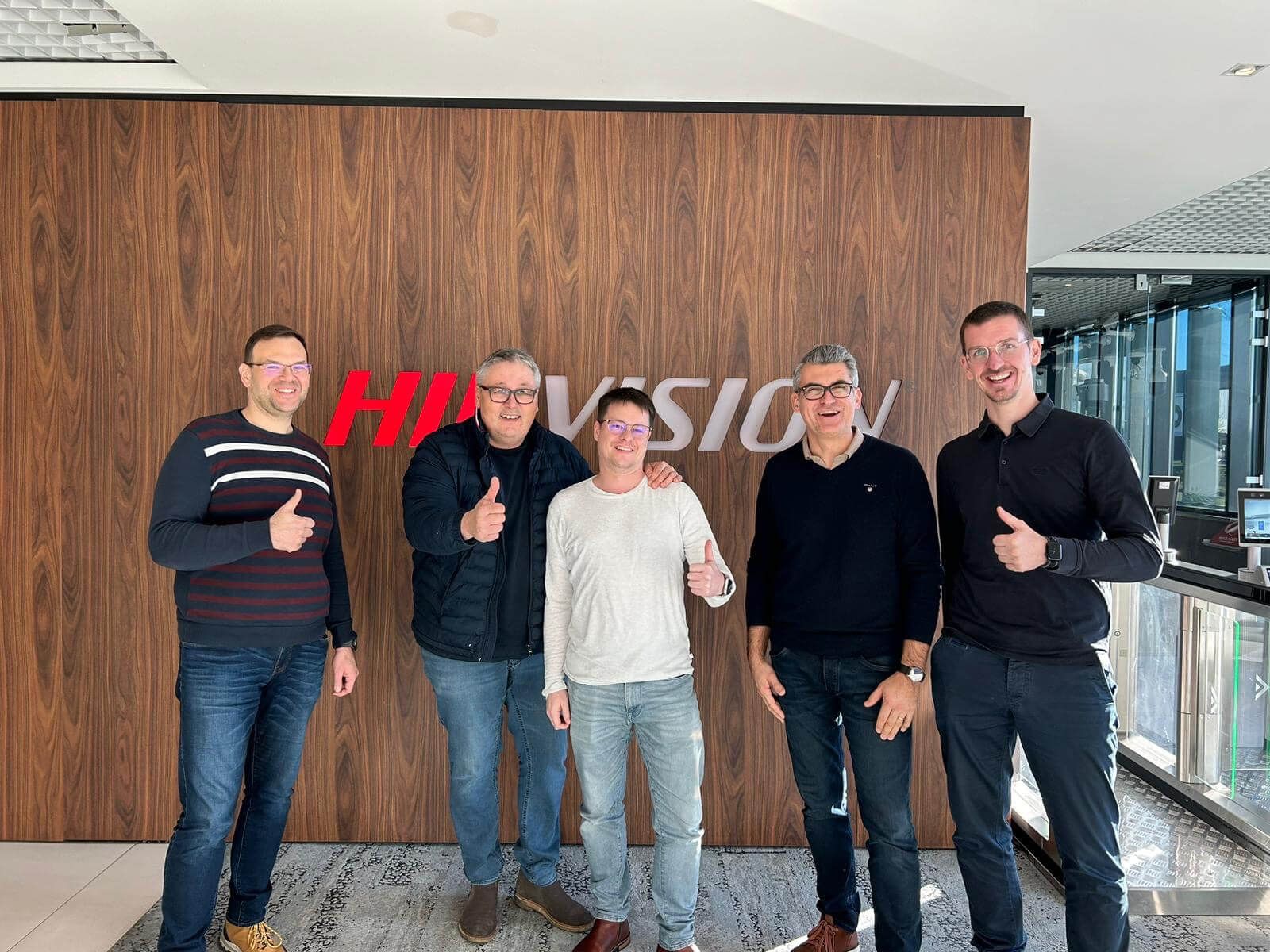 Foto (Team HIKVision)